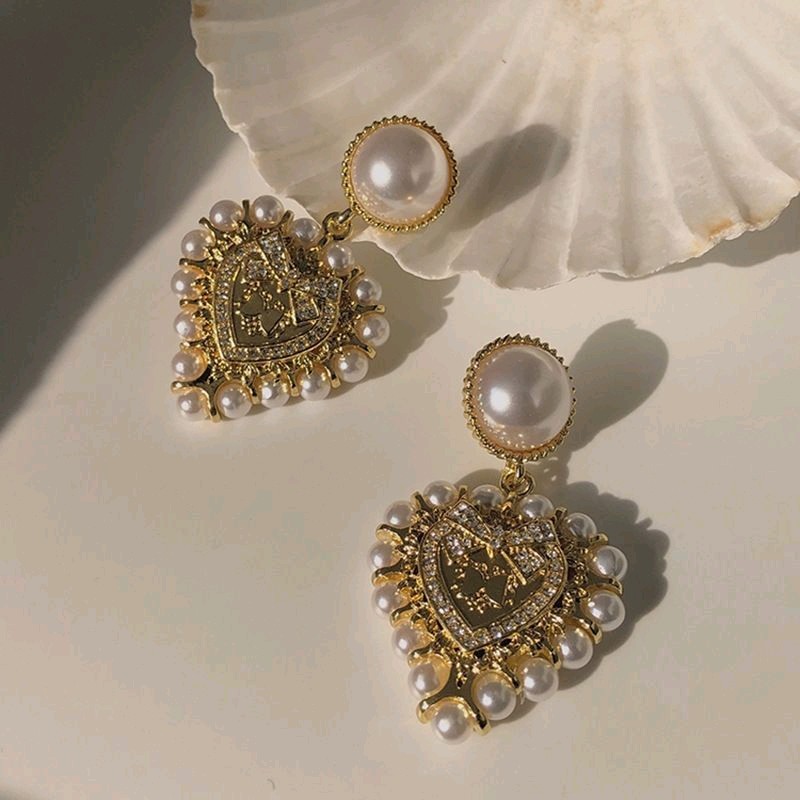 Baroque peach heart pearl earring -latest EARRING,Studs design 2021